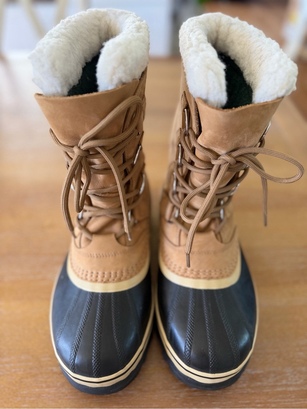Sorel Tan and Black Lace-Up Sherpa-Trim Winter Boots